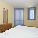 Apartment Dreams *