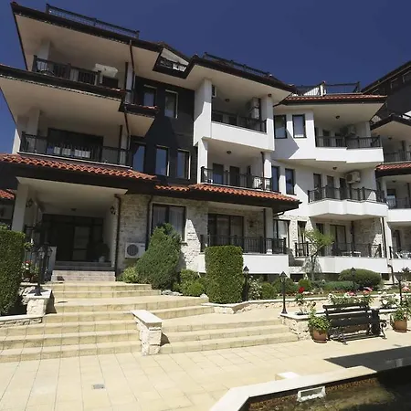 Apartment Dreams
